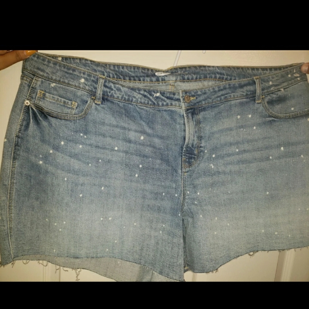 Old navy boyfriend shorts